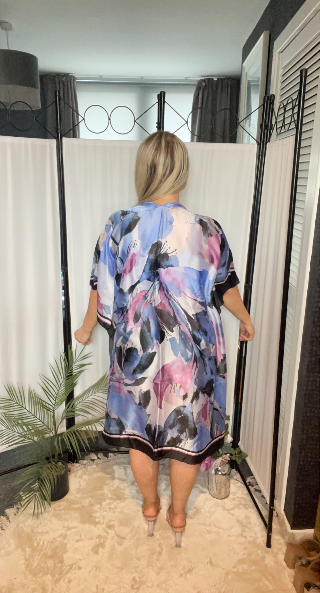 BLUE AND PINK FLOWER KAFTAN