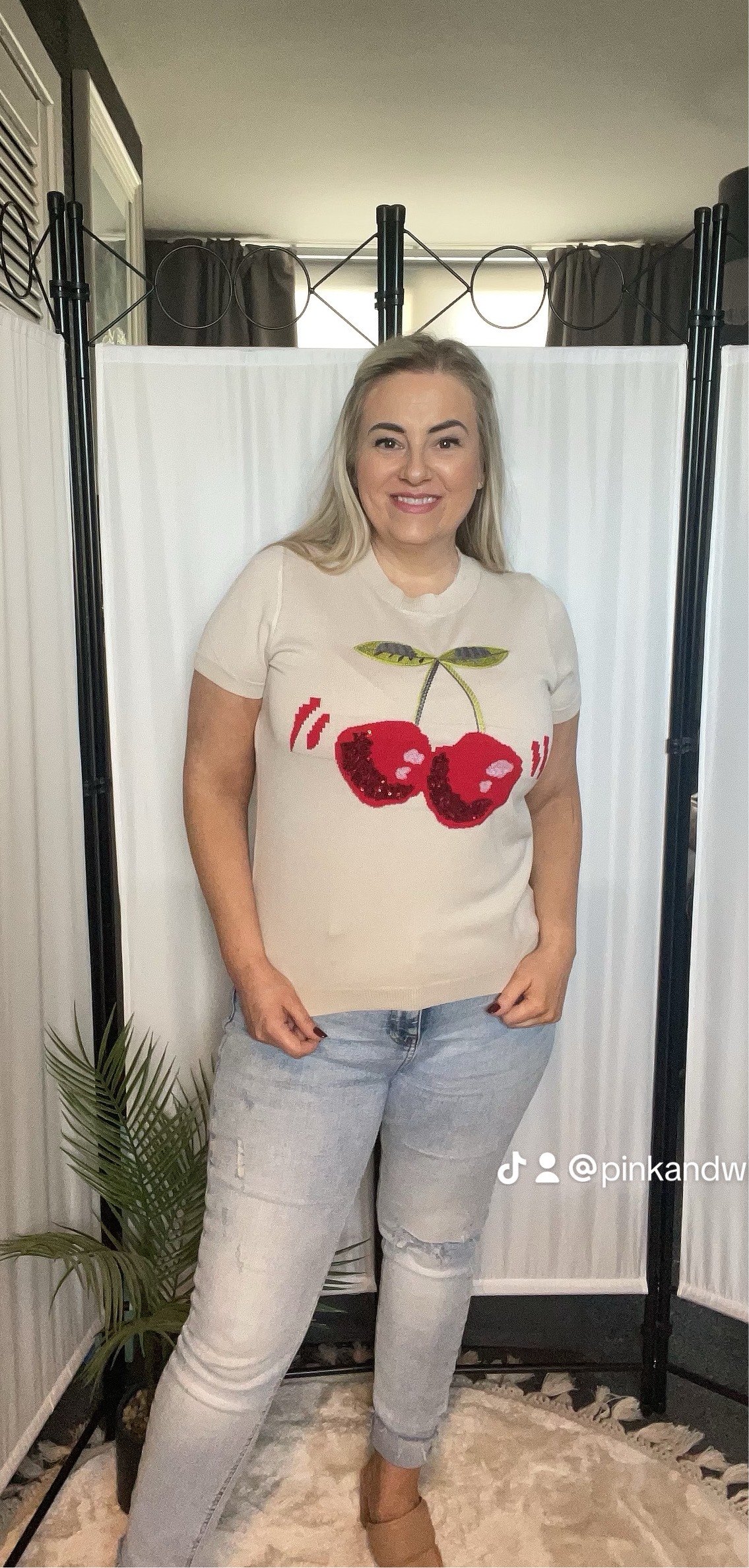 THE CHERRY FINE KNIT TOP - BEIGE