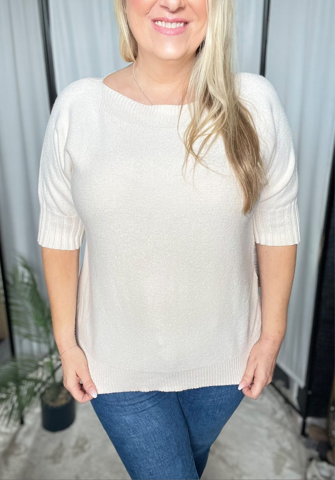 THE BILLIE SHORT SLEEVE JUMPER - CREAM
