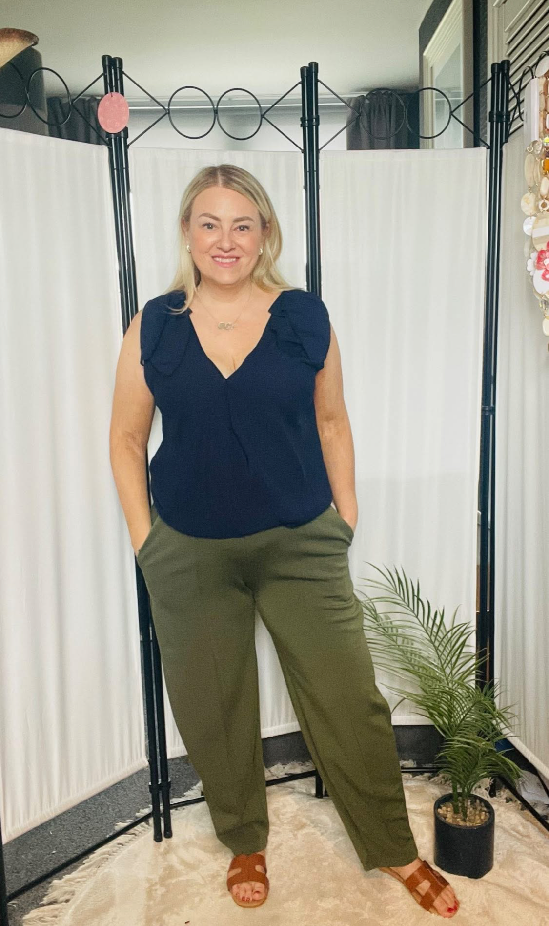 THE CARRIE JOGGERS - KHAKI