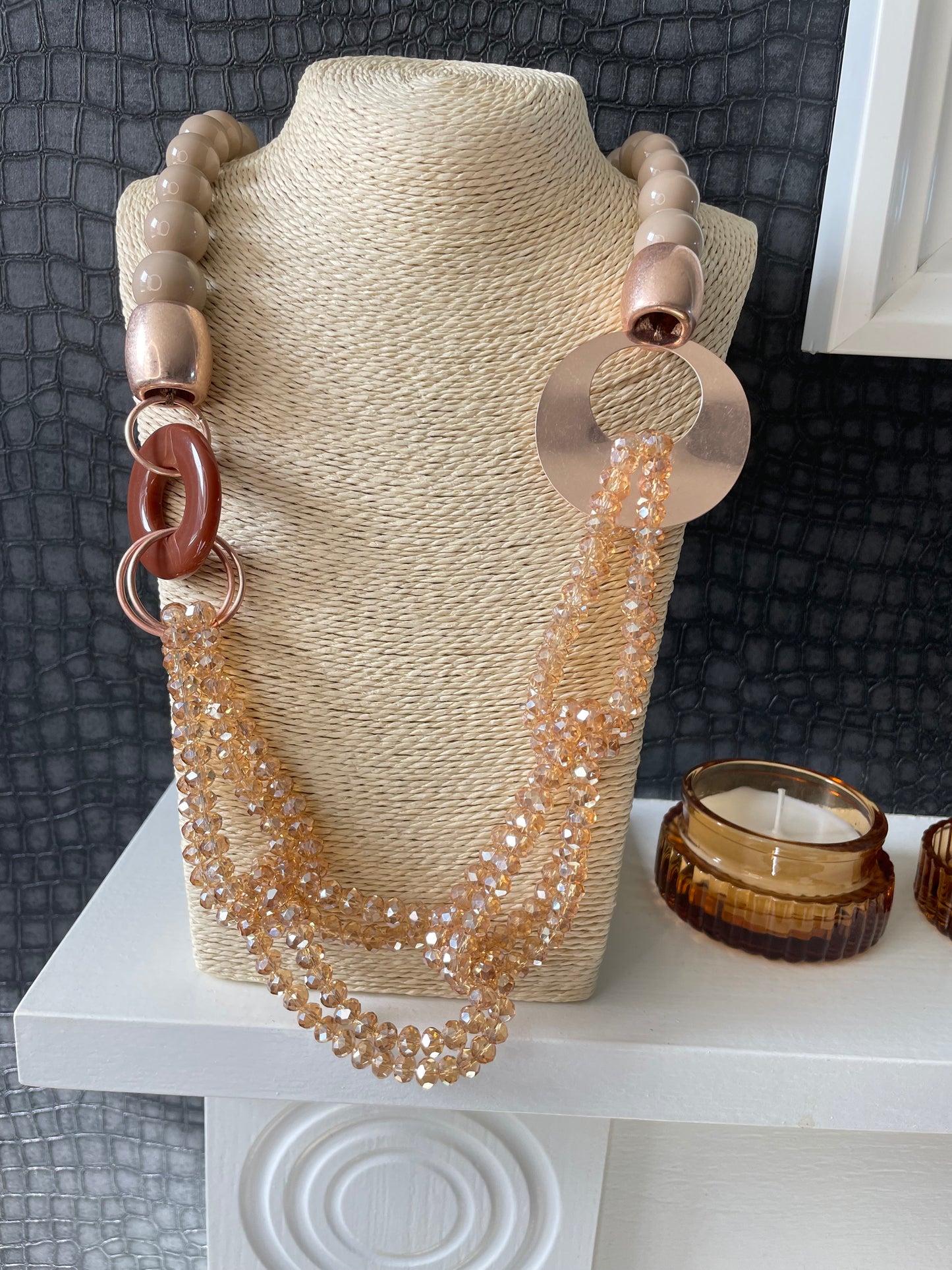 BRONZE AND BROWN CRYSTAL STYLE NECKLACE