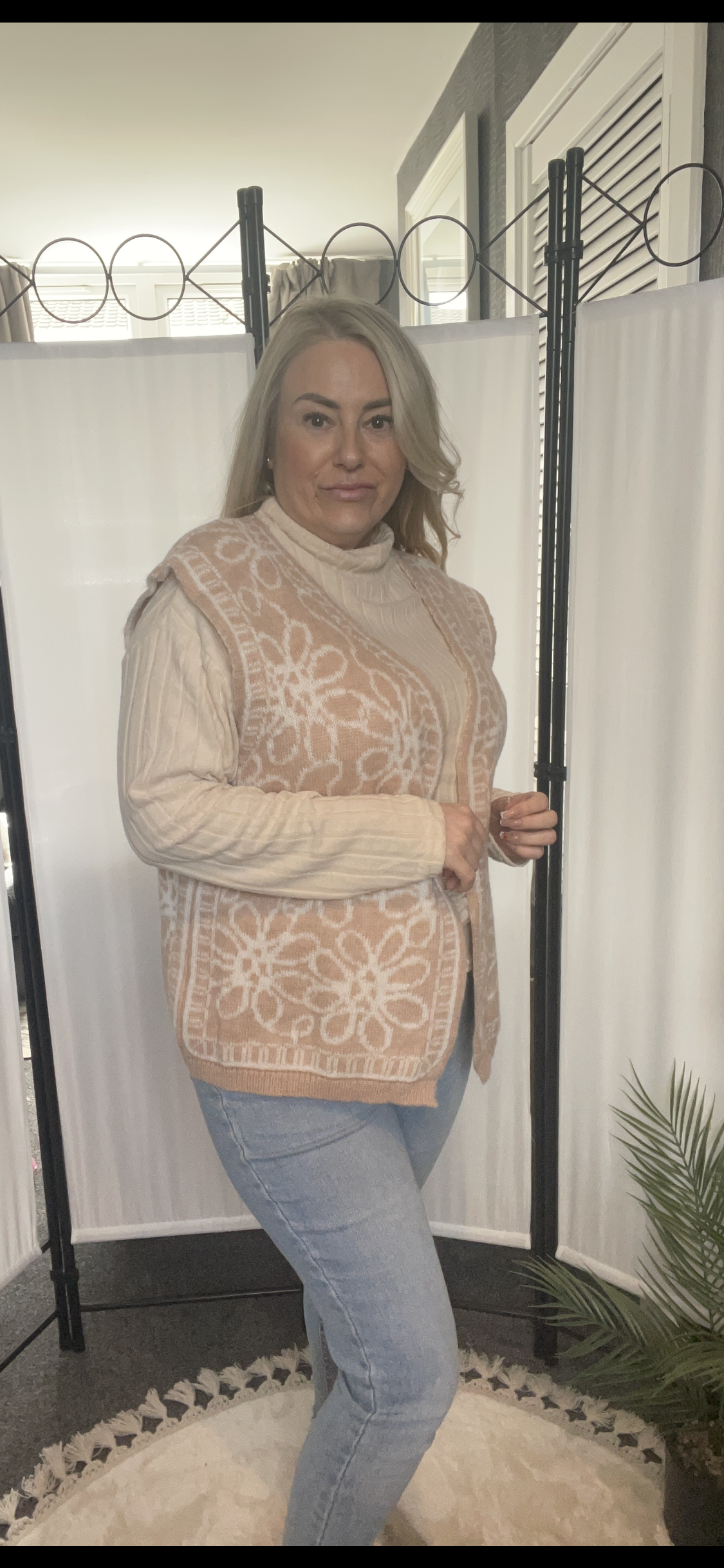THE CASSIDY WAISTCOAT  - BEIGE