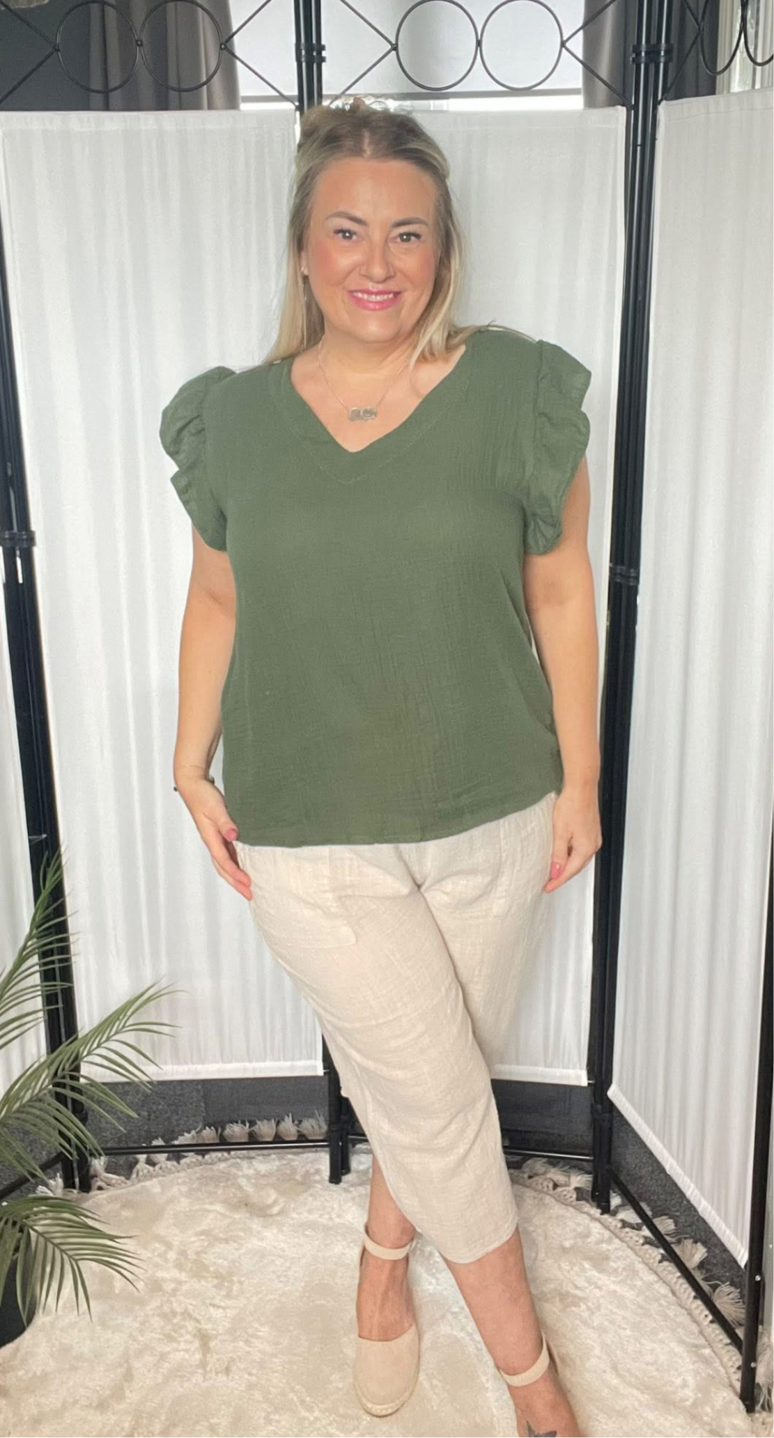 THE ARIA FRILL SLEEVE CHEESECLOTH TOP - KHAKI