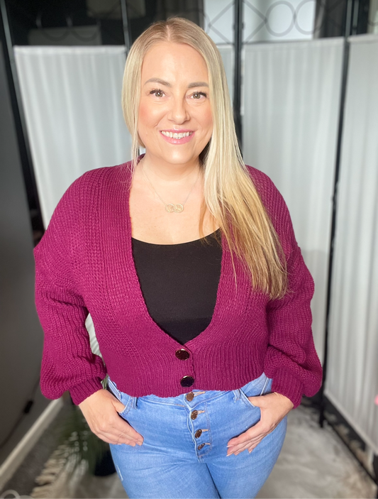 THE CROPPED STYLE CARDIGAN - MAGENTA