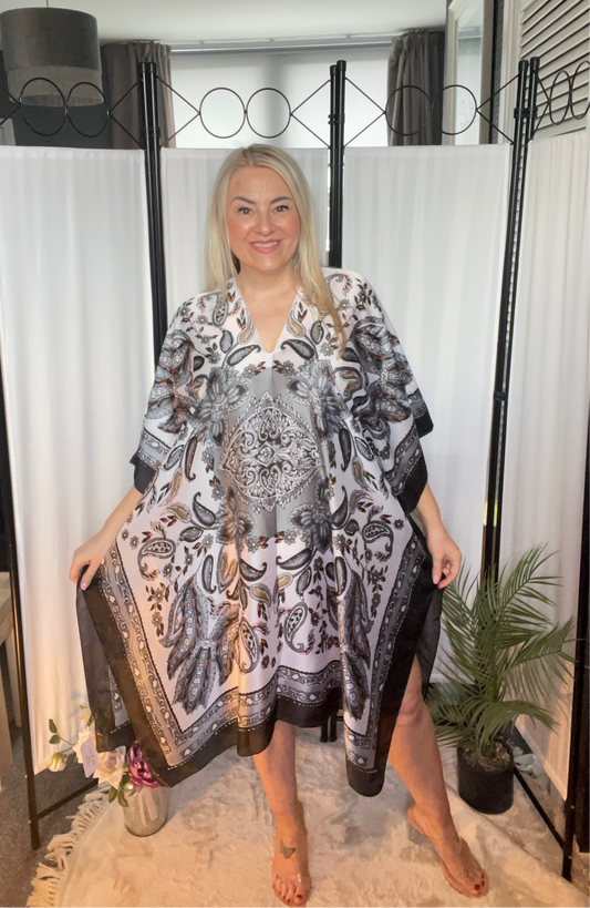 BLACK AND ORANGE PAISLEY PRINT KAFTAN