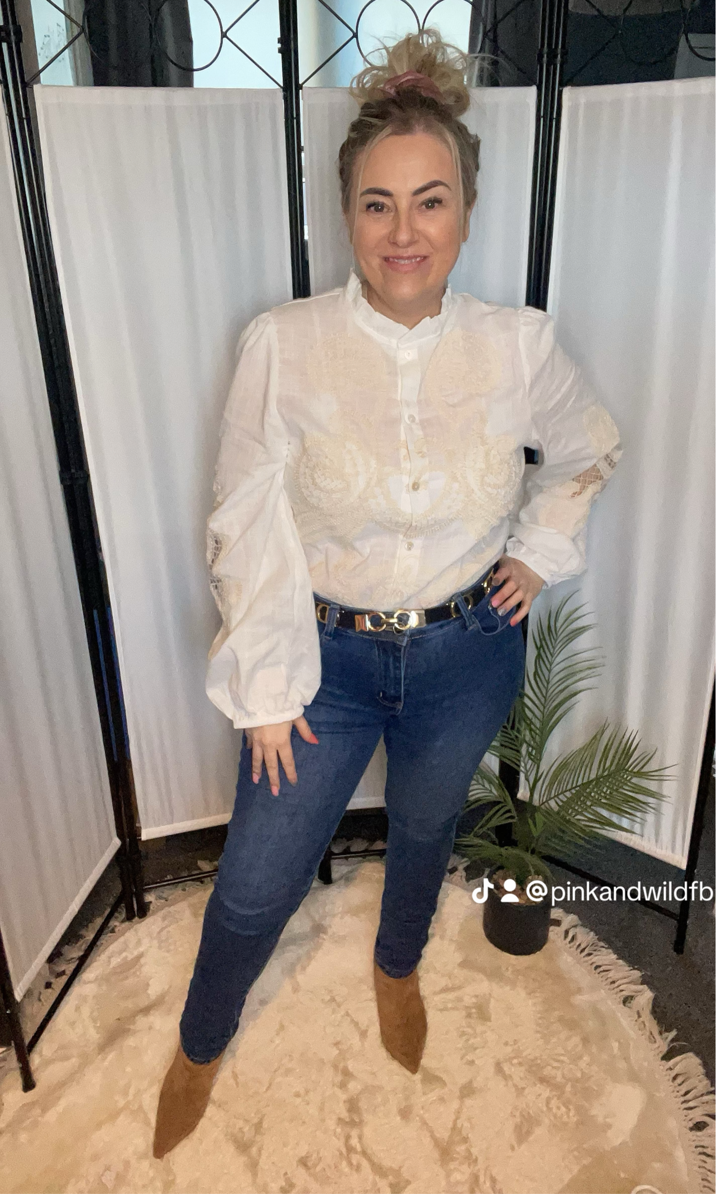 THE GABRIELLA EMBROIDERED SHIRT - WHITE