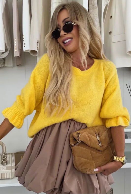 THE LYRA LIGHT KNITTED JUMPER - YELLOW
