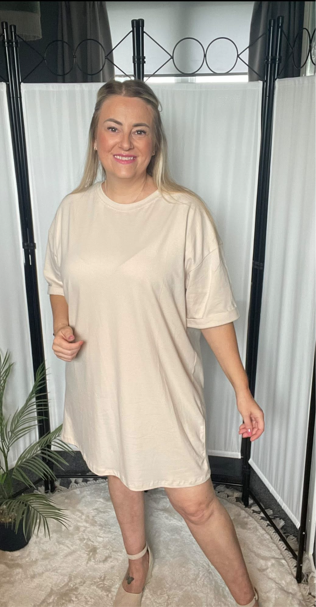 THE BECKIE T-SHIRT DRESS - BEIGE